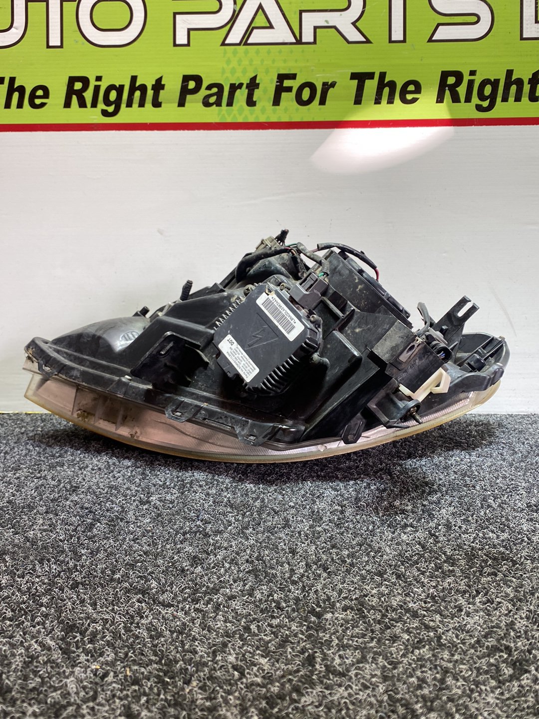 2005 Nissan Lafesta - Right Headlight PN: 1744 HID