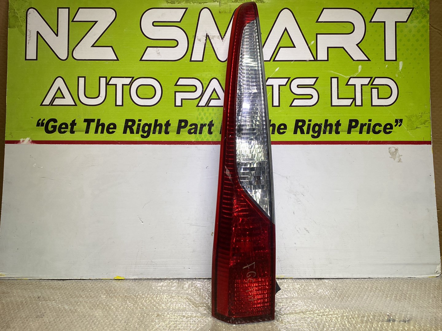2001 Mitsubishi Lancer- Left Taillight PN: see photos