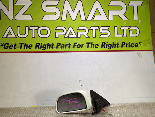 2000 Mitsubishi Lancer- Left Door Mirror PN: 3 wires