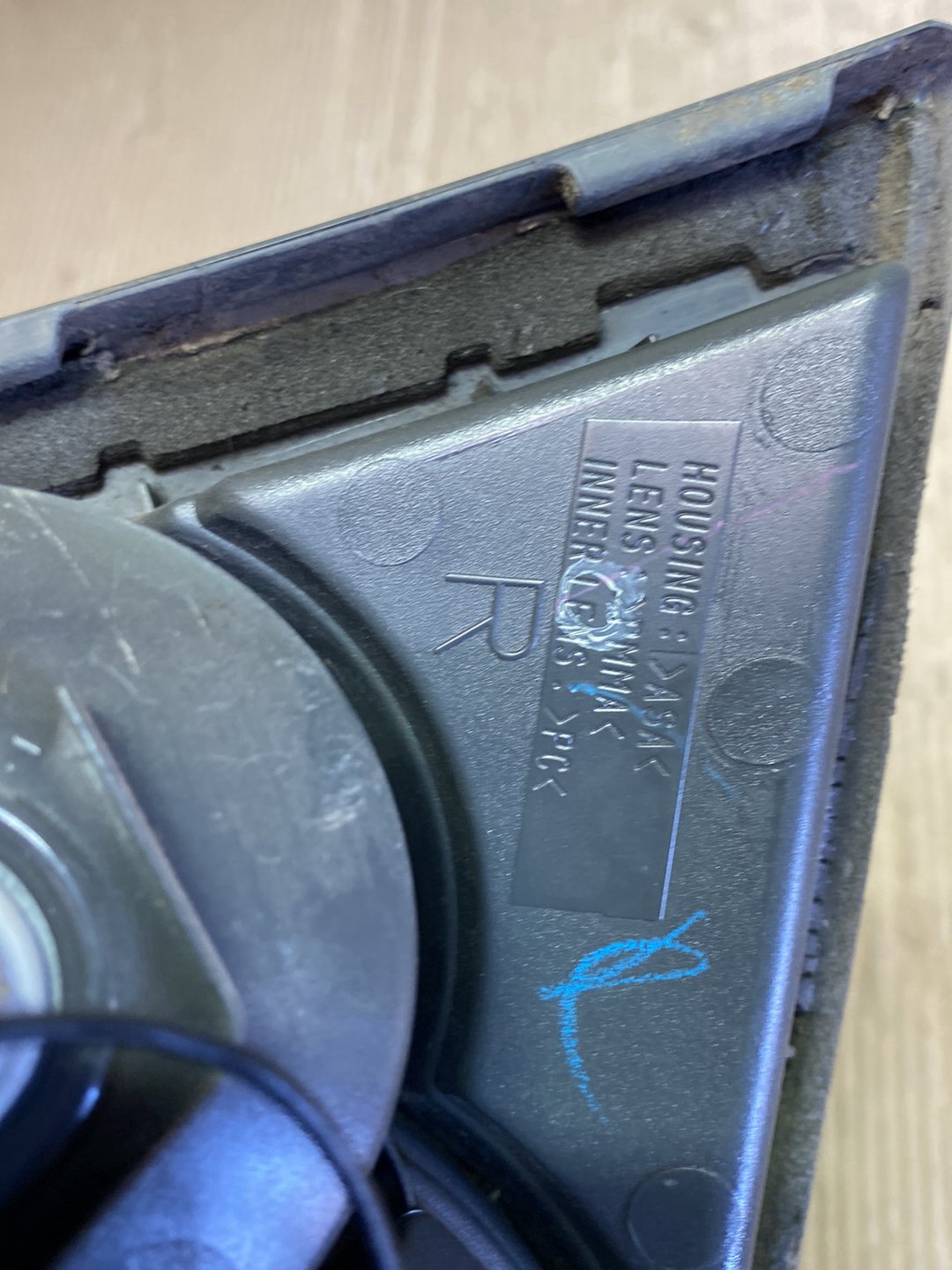2006 Mazda Atenza- Right Bootlid Light PN: see photos
