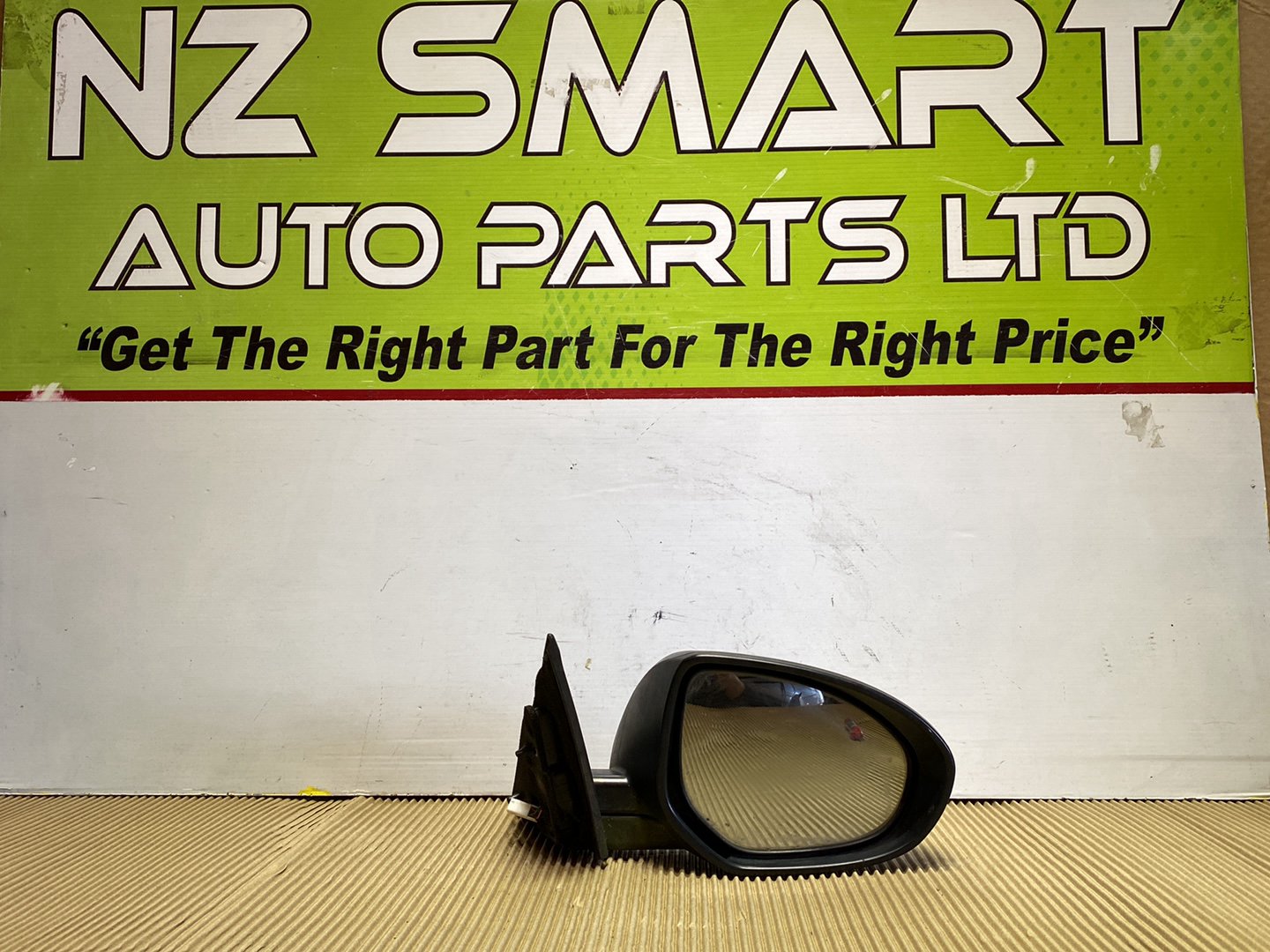 2011 Mazda Atenza- Right Door Mirror PN: 7 wires
