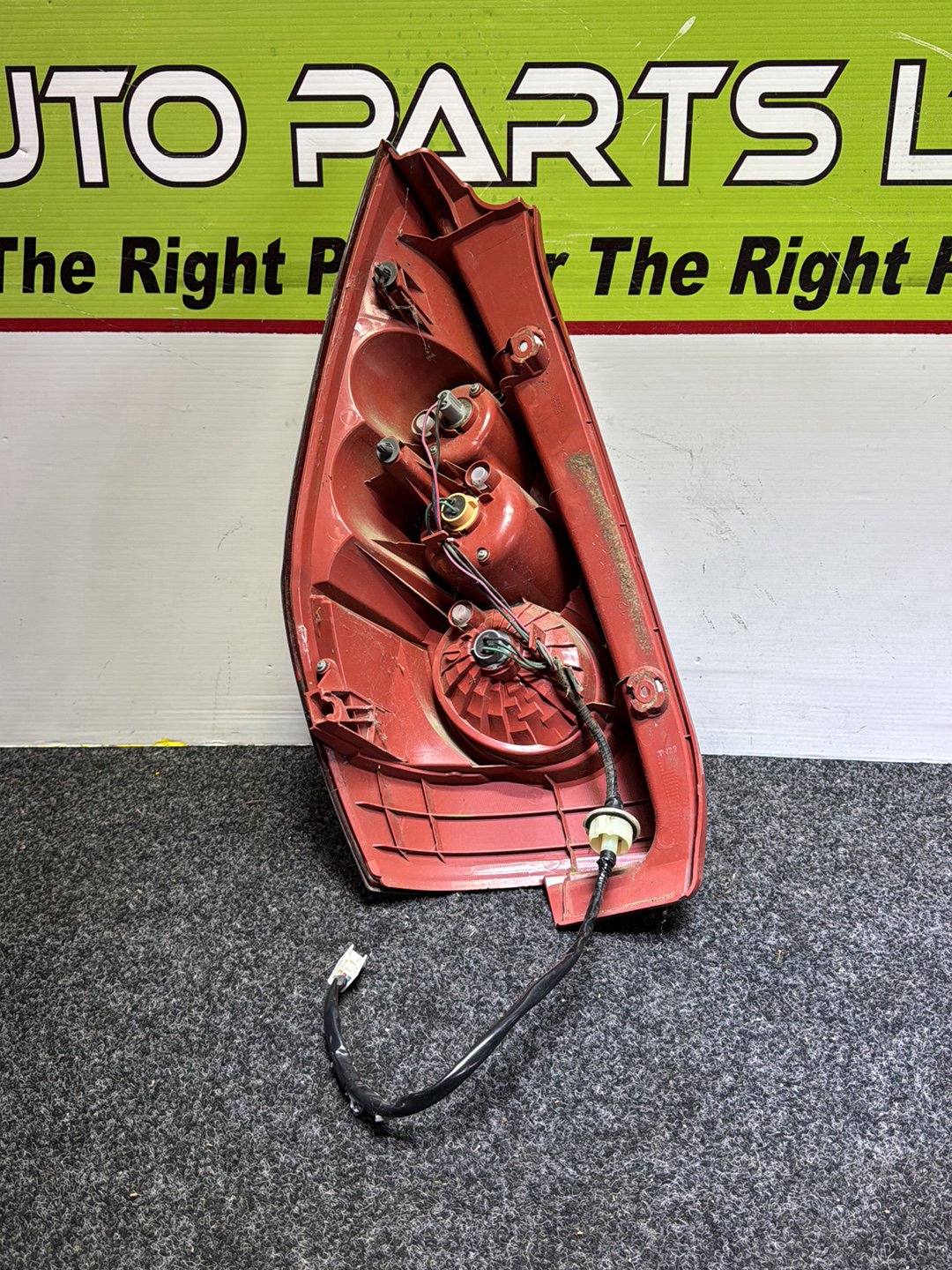 2005 Mazda Premacy - Right Taillight PN: STANLEY P4830R