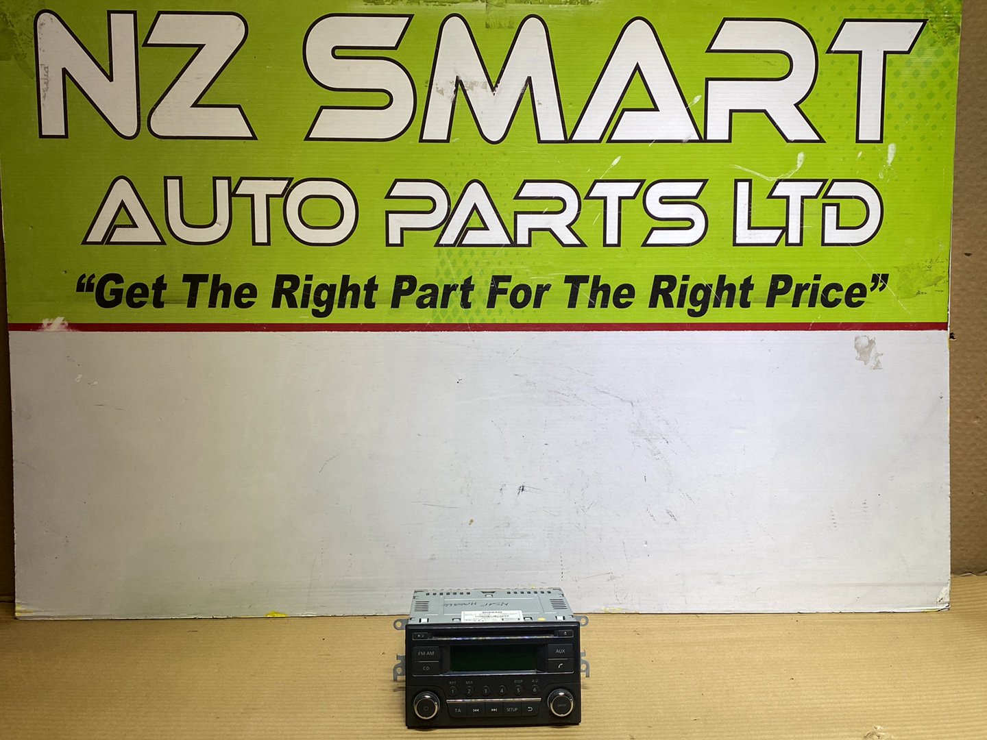 2013 Nissan Qashqai- Stereo Head Unit PN:
