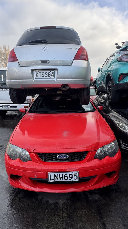 2004 Ford Falcon XR6   Dismantling For Parts