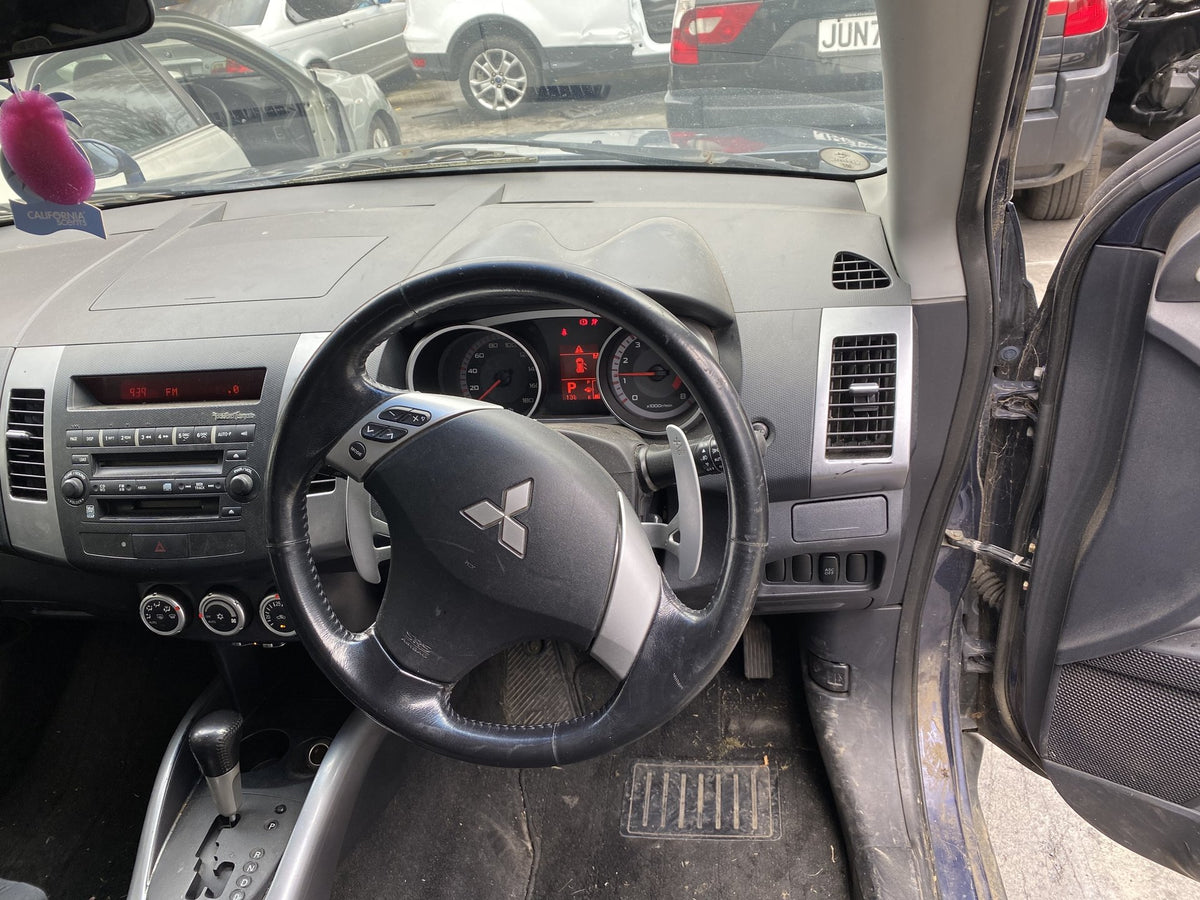 2005 Mitsubishi Outlander CW5W Dismantling For Parts