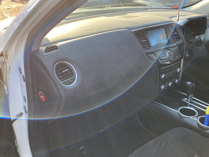 2014 Nissan Pathfinder  Dismantling For Parts
