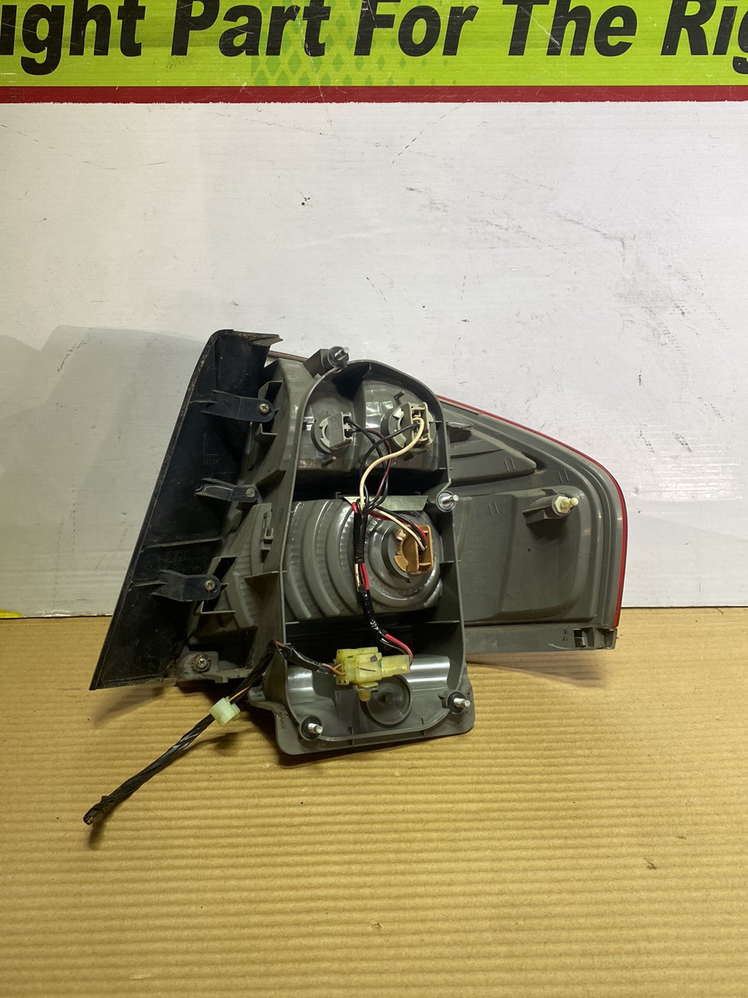 2008 Subaru Legacy- Left Taillight PN: