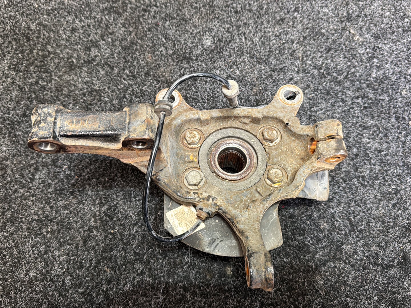 2014 Nissan Serena HFC26- Left Front Hub Bearing PN: