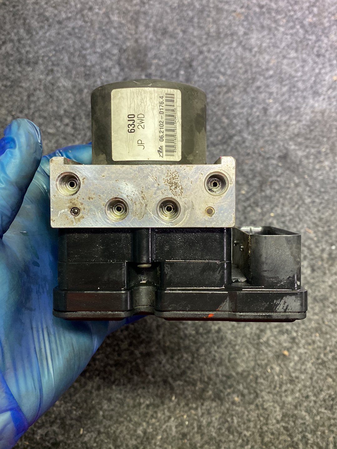 2004 Suzuki Swift - ABS Pump
