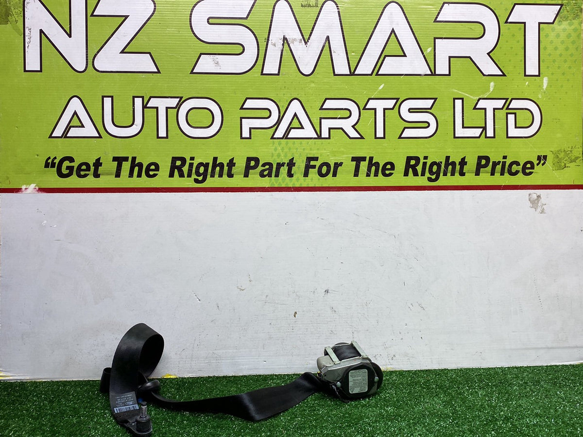 May 2011 to Aug 2015 - Ford Focus LW - Left Front Seat Belt