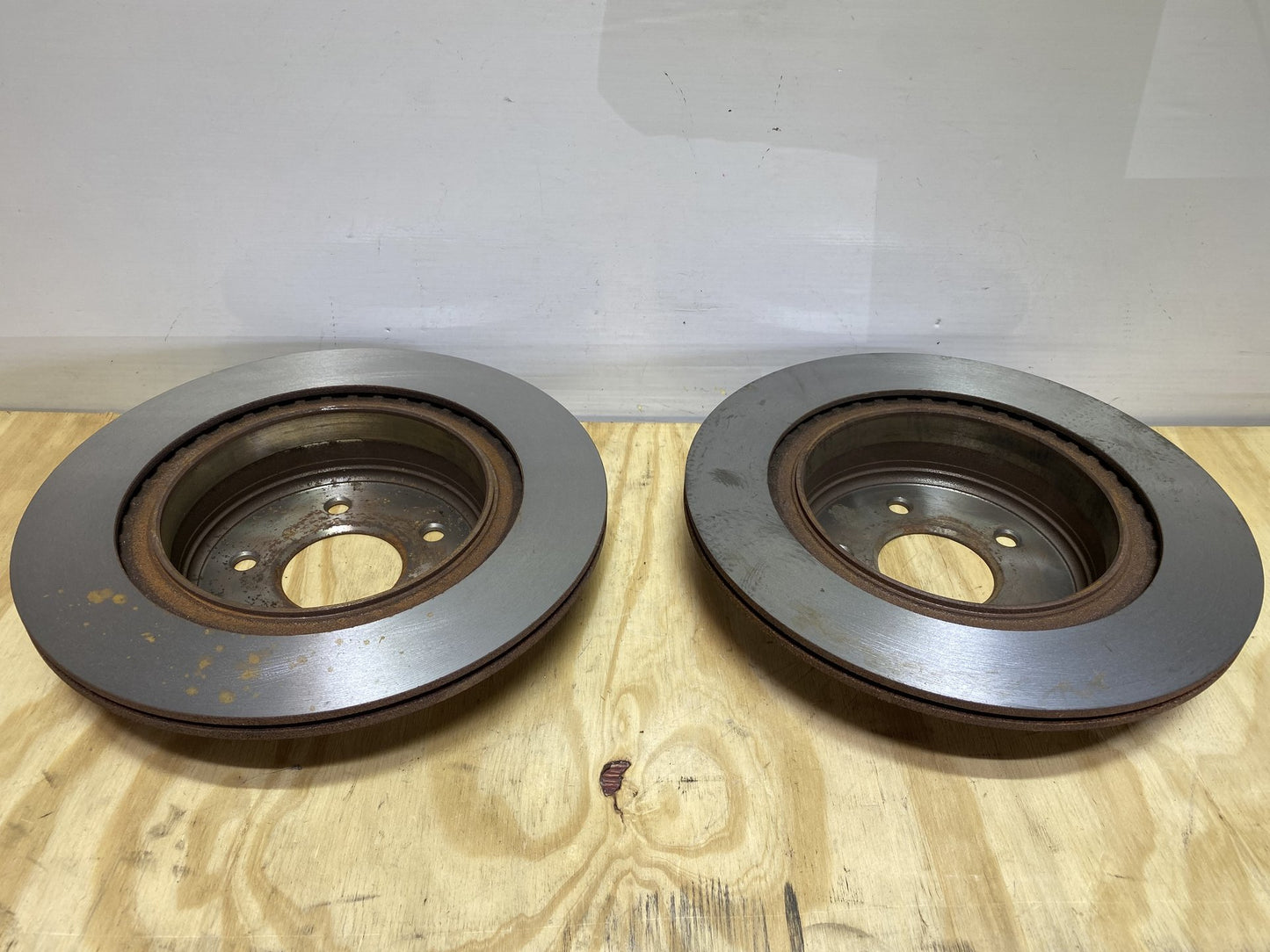 2006 Nissan Fuga - Rear Brake Disc/Drum