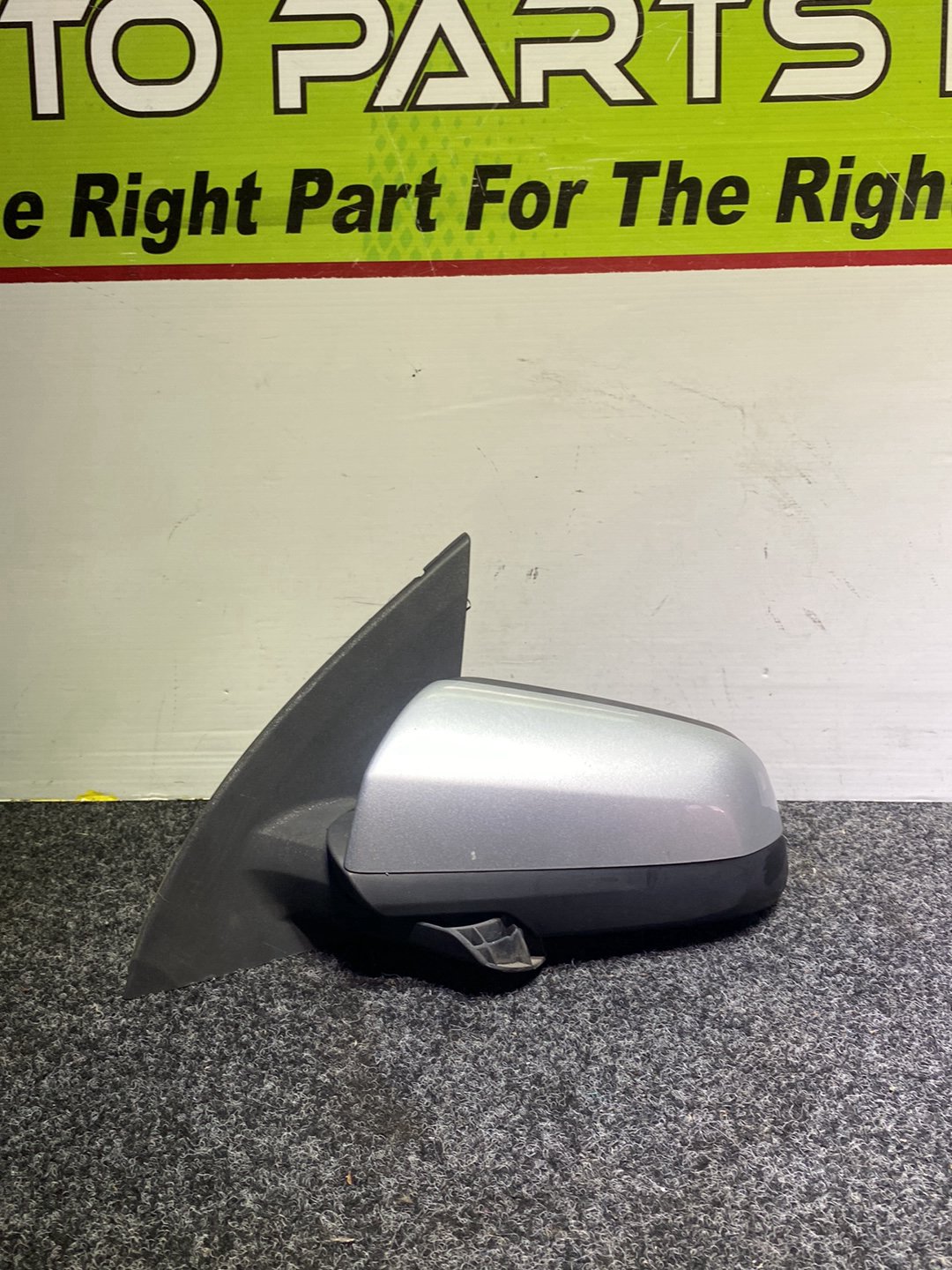 2011 Holden Commodore - Left Door Mirror PN: 3 wires