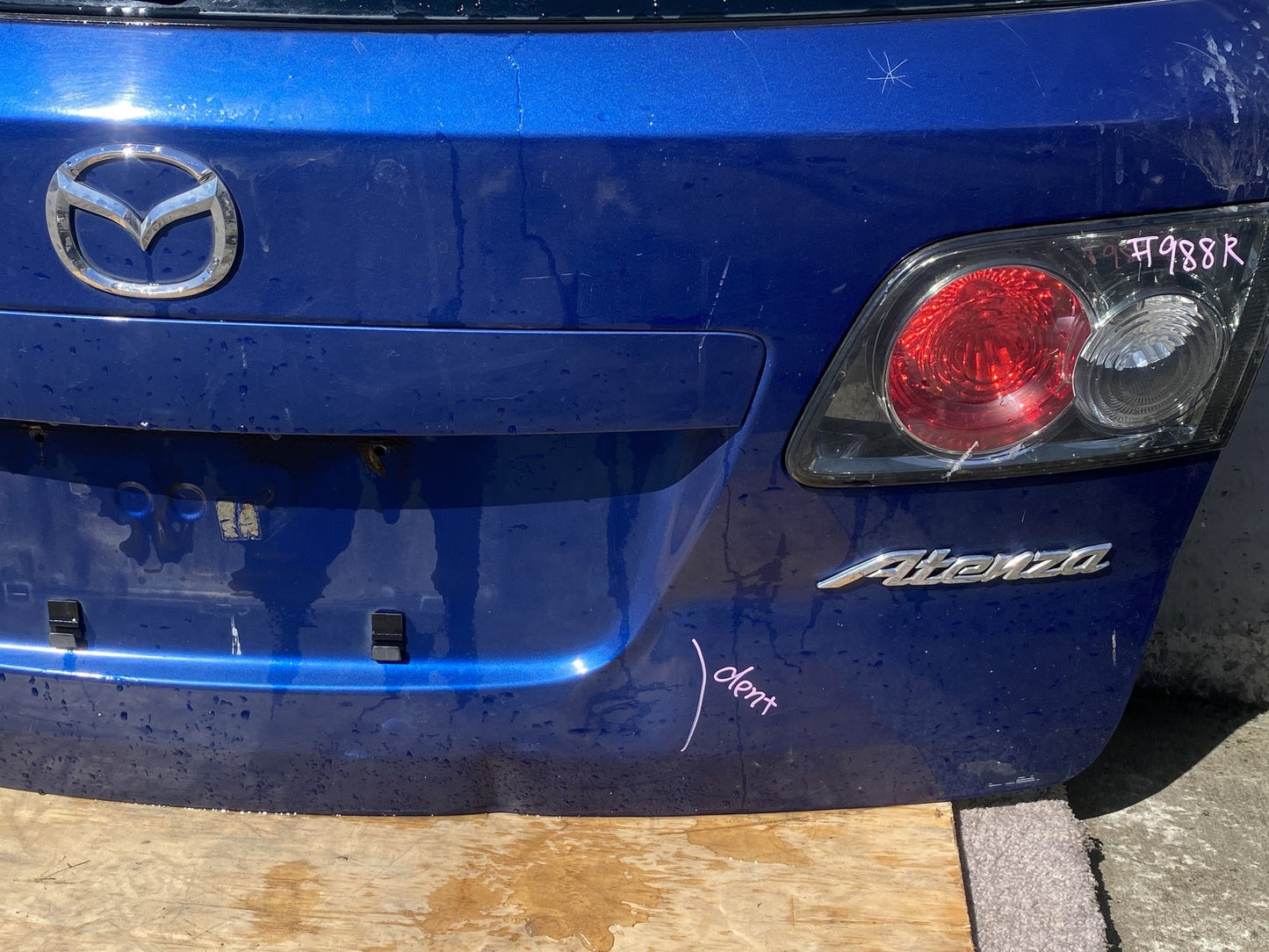 2006 Mazda Atenza GY3W - Tailgate
