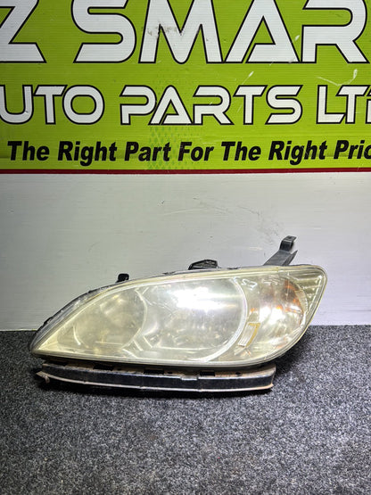 2004 Honda Civic- Left Headlight PN: STANLEY P3703