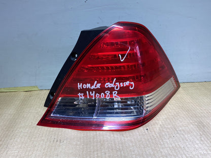 2004 Honda Odyssey RB1 - Right Taillight PN: see photo