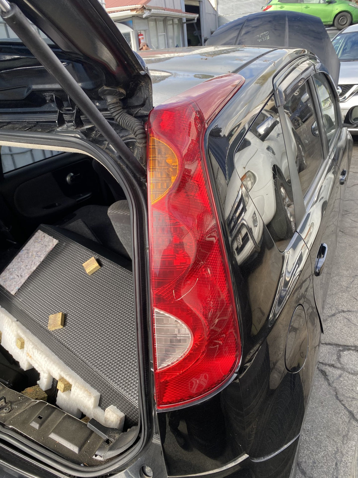 2010 Nissan Note E11 Dismantling For Parts- Dismantling For Parts - Dismantling For Parts
