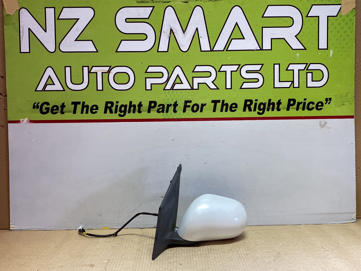 2007 Nissan Note E11 - Left Door Mirror PN: 5 wires
