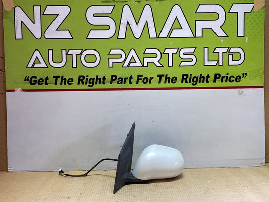 2007 Nissan Note E11 - Left Door Mirror PN: 5 wires