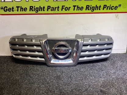 2009 Nissan Dualis KJ10 - Upper Bumper Grille PN: 62310-JD000