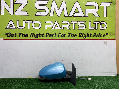 2013 Used Toyota Aqua NHP10 - Right Door Mirror PN: 7 wires