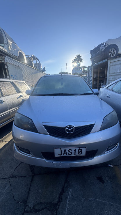 2004 Mazda Demio DY5W  Dismantling For Parts