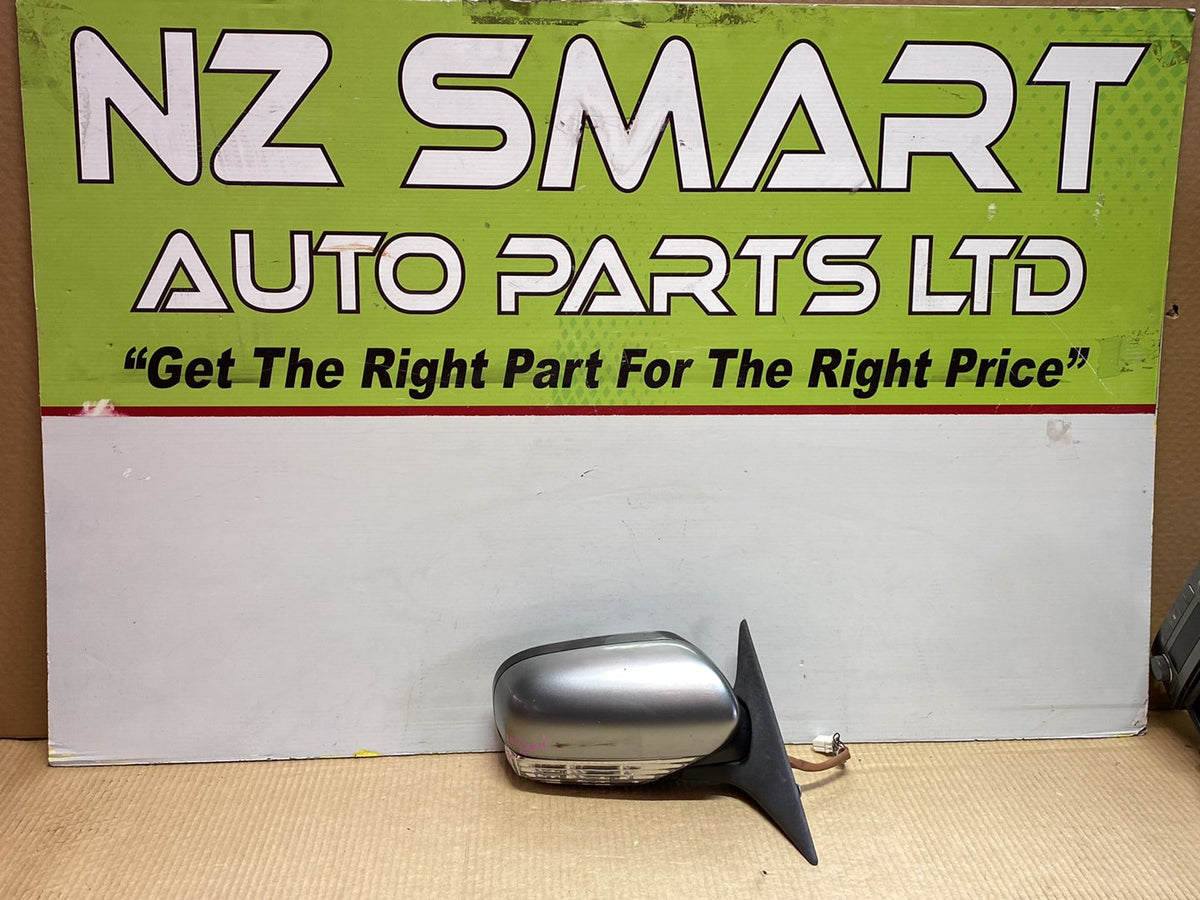 2006 Subaru Legacy BL5 - Right Door Mirror PN: 10 wires