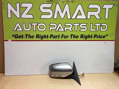 2006 Subaru Legacy BL5 - Right Door Mirror PN: 10 wires