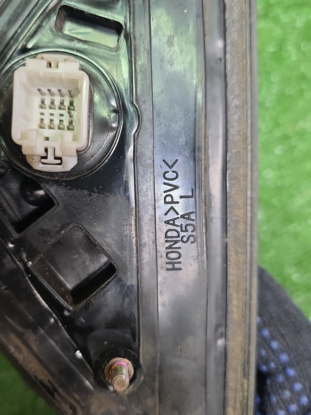 2004 Honda Civic - Left Door Mirror PN: 5 pin