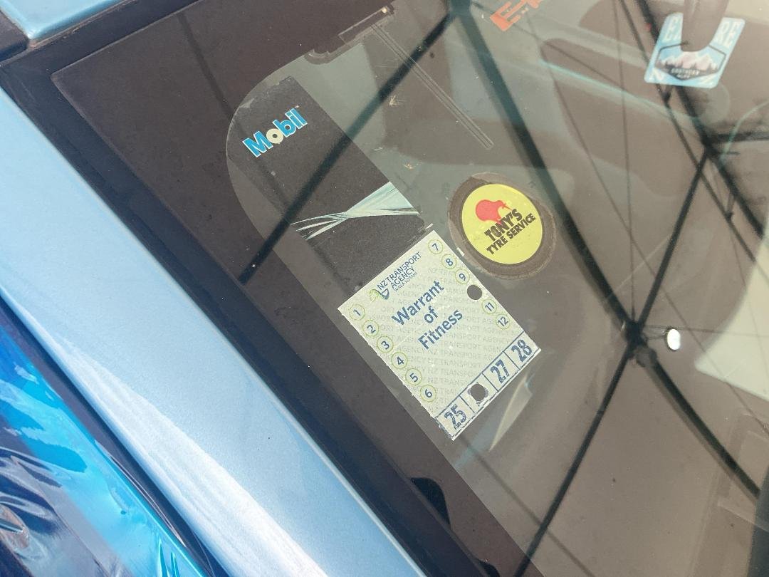 2013 Toyota Aqua Hybrid NHP10 Dismantling For Parts