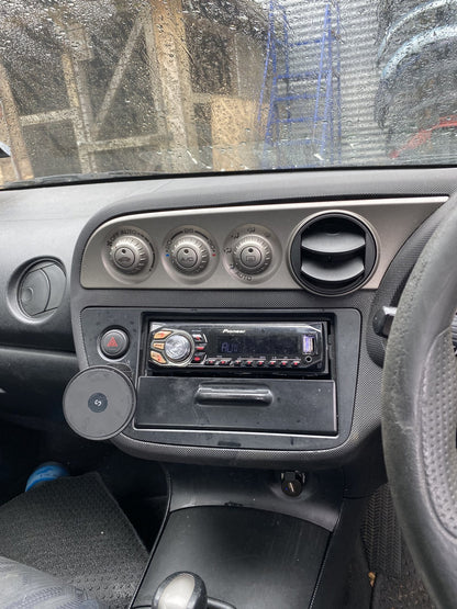 2002 Honda Integra VTi-R Dismantling For Parts