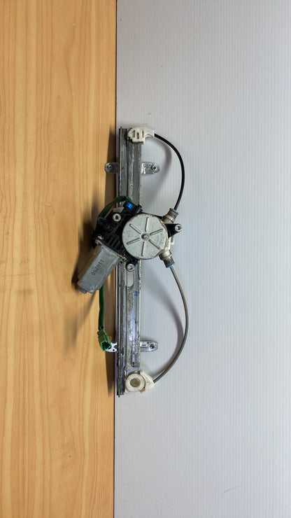 2000 Honda Integra- Left Front Window Regulator/Motor PN: