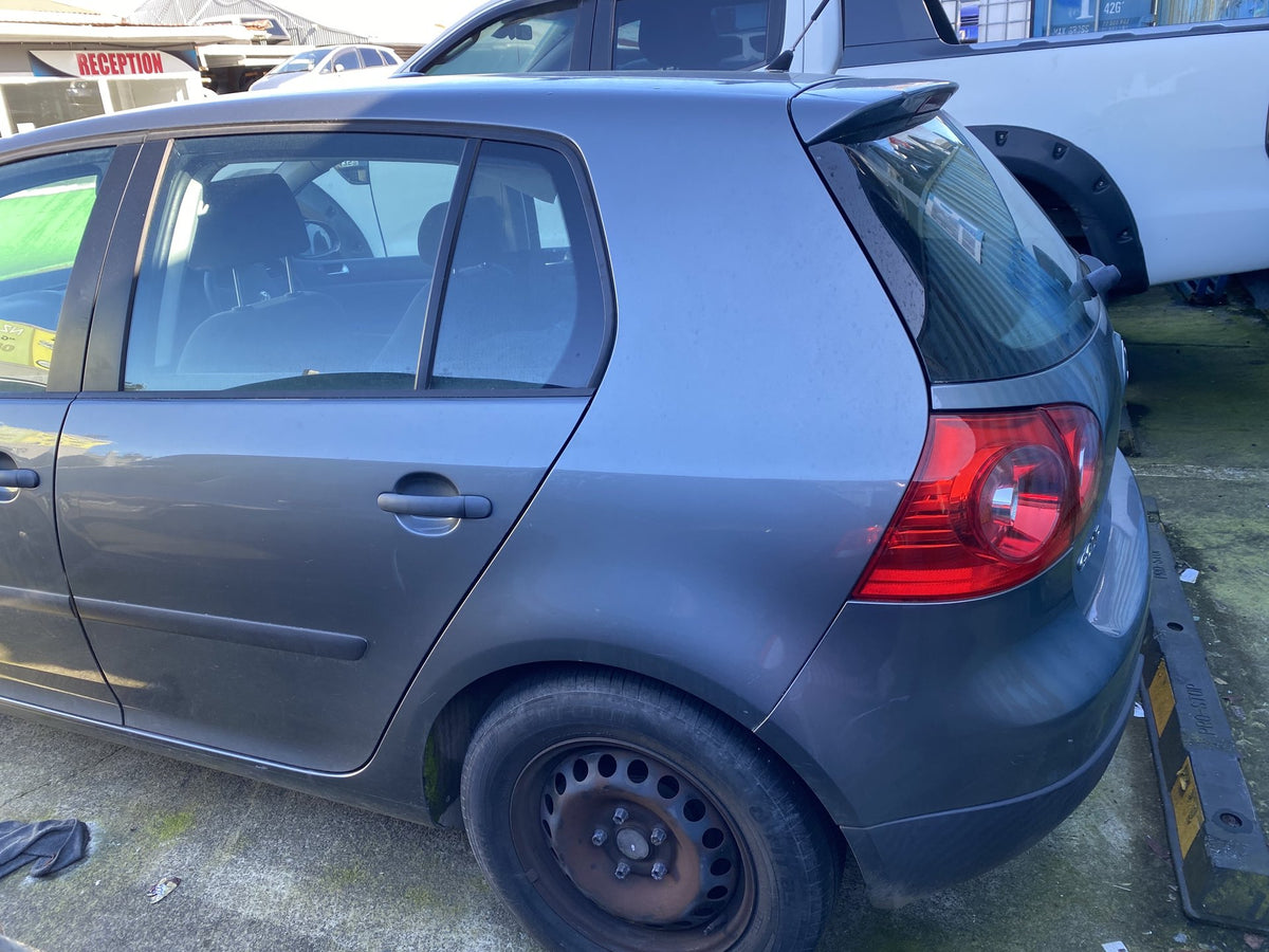 2006 Volkswagen Golf 1.6 Trendline  Dismantling For Parts
