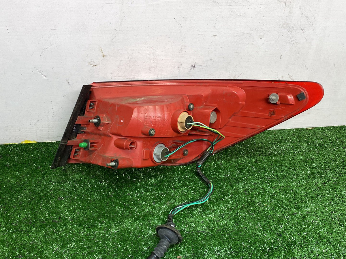 2007 Nissan Bluebird - Left Taillight PN: 220-63823
