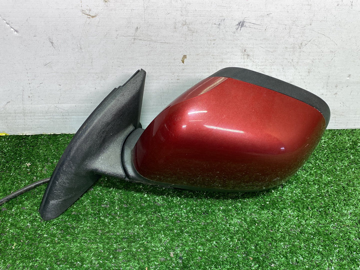 2013 Nissan Leaf - Left Door Mirror PN: 5 wires