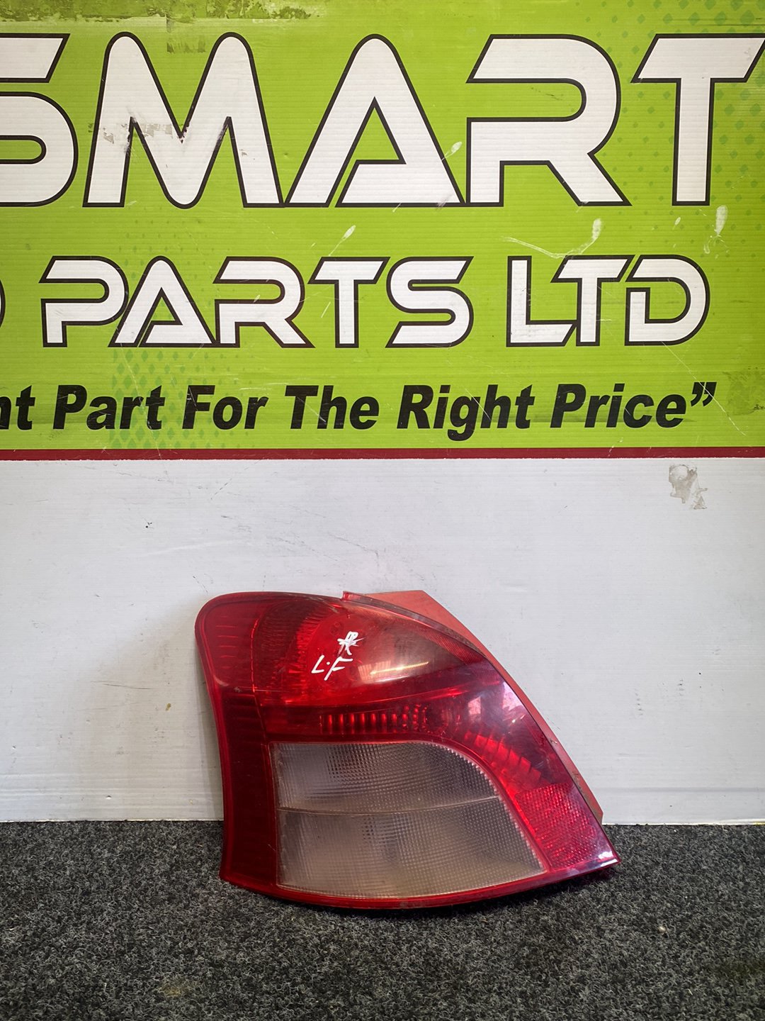 2005 Toyota Vitz- Left Taillight