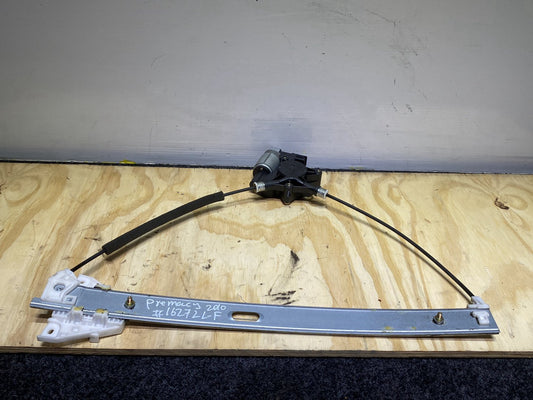 2010 Mazda Premacy CREW - Left Front Window Regulator/Motor