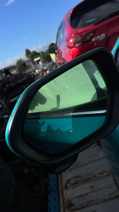 2017 Toyota C-HR - Left Door Mirror ( Second Hand )