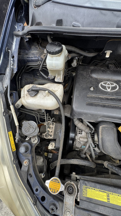 2005, Toyota, Wish, ZNE10  Dismantling For Parts