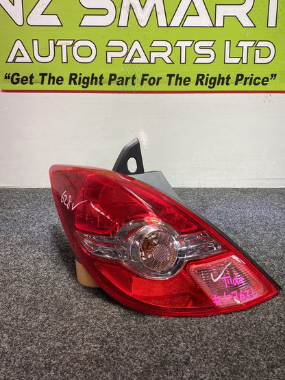 2009, Nissan, Tiida, ST Left Taillight, P7511,