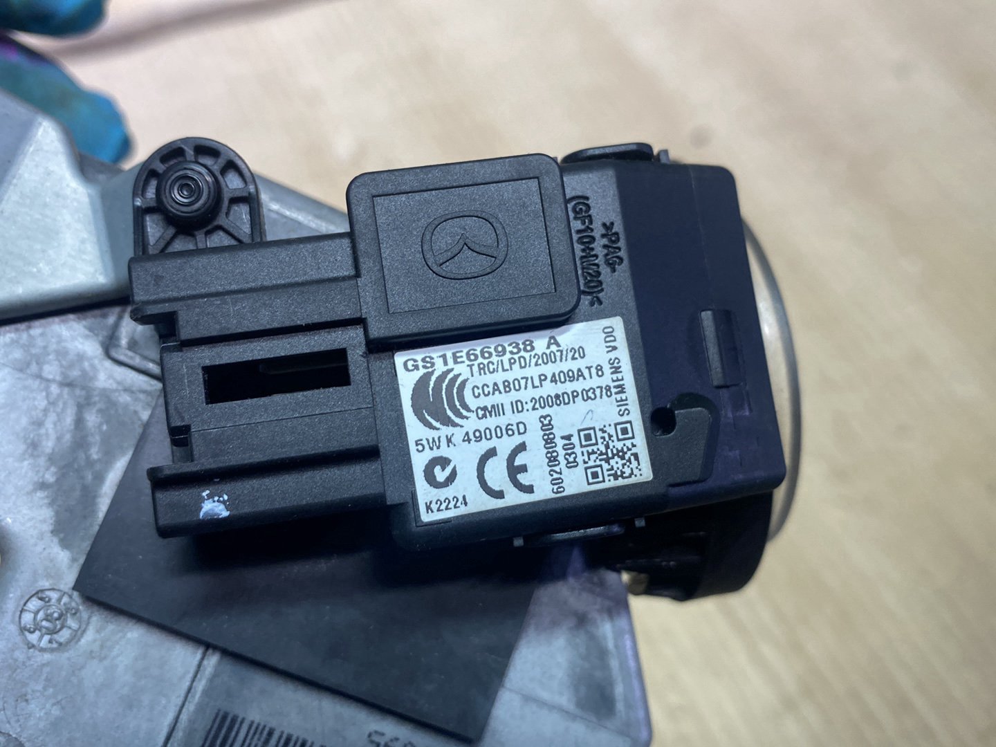2008 Mazda Atenza GH5FW - Ignition Switch (no key)