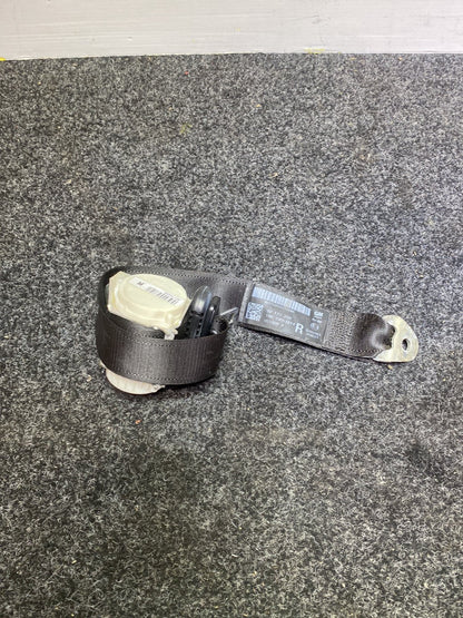 2010 Holden Commodore - Right Rear Seat belt PN: 92 172 258