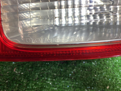 2001 Toyota Corolla - Right Taillight PN: KOITO 13-61