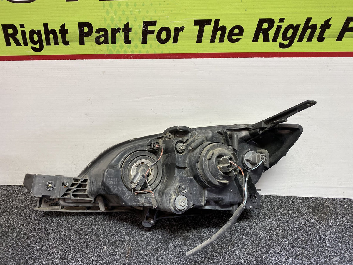 2007 Mazda Axela - Left Headlight Manual Adjust/ Non Hid/ Stanley P2951