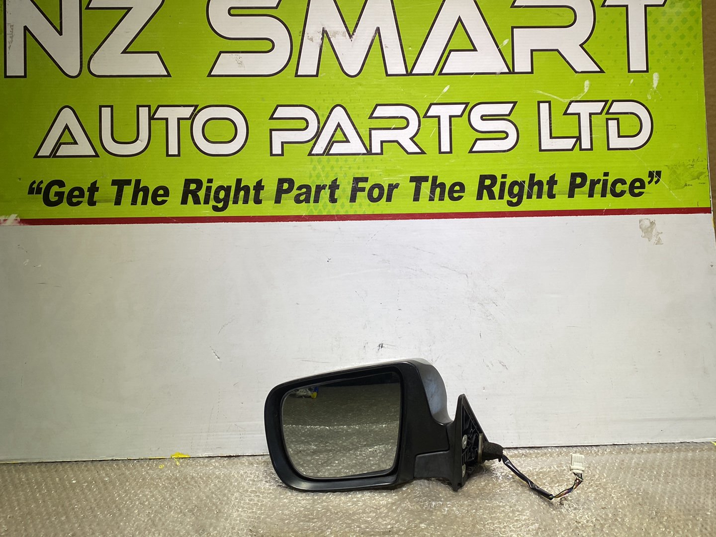 2004 Subaru Forester- Left Door Mirror PN: 6 wires