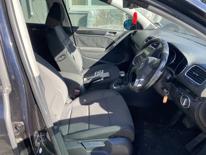 2009 Volkswagen Golf TSi WVWZZZ1KZ9P451017  Dismantling For Parts