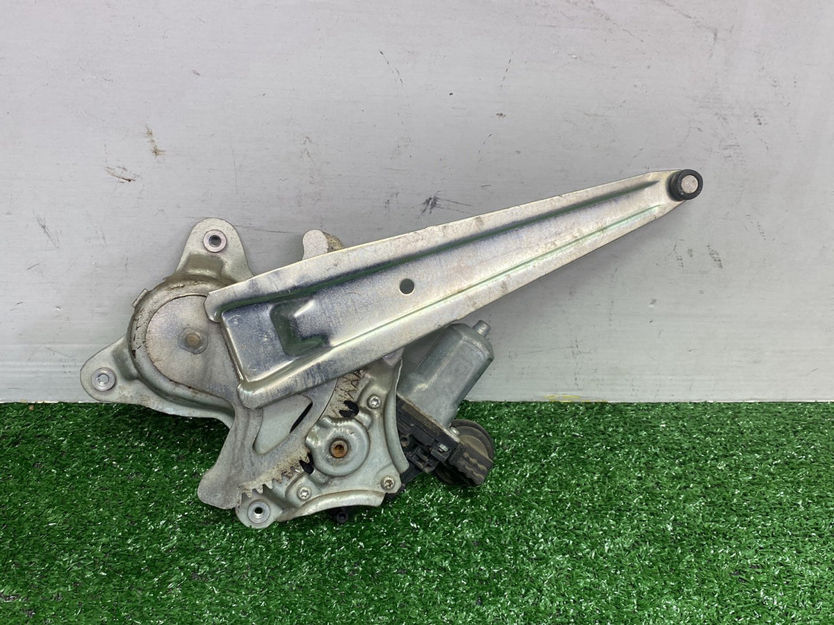 2006 Used Toyota Caldina - Left Rear Window Regulator/Motor PN: 8571058010