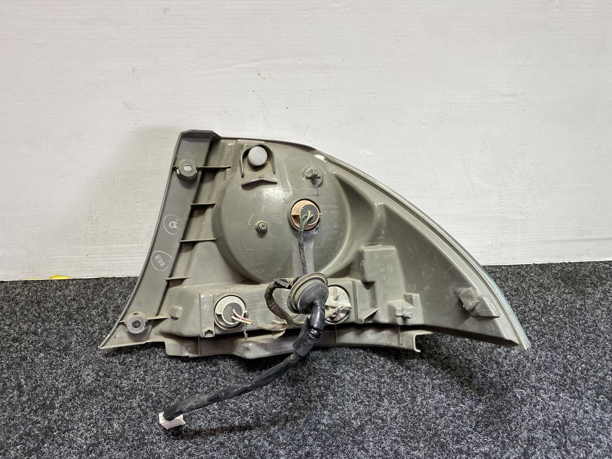 2000 Used Toyota Altezza - Left Taillight PN: Koito 53-5