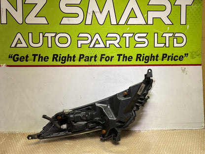 2016 Nissan Juke YF15 - Left Indicator PN: 261253YM0C