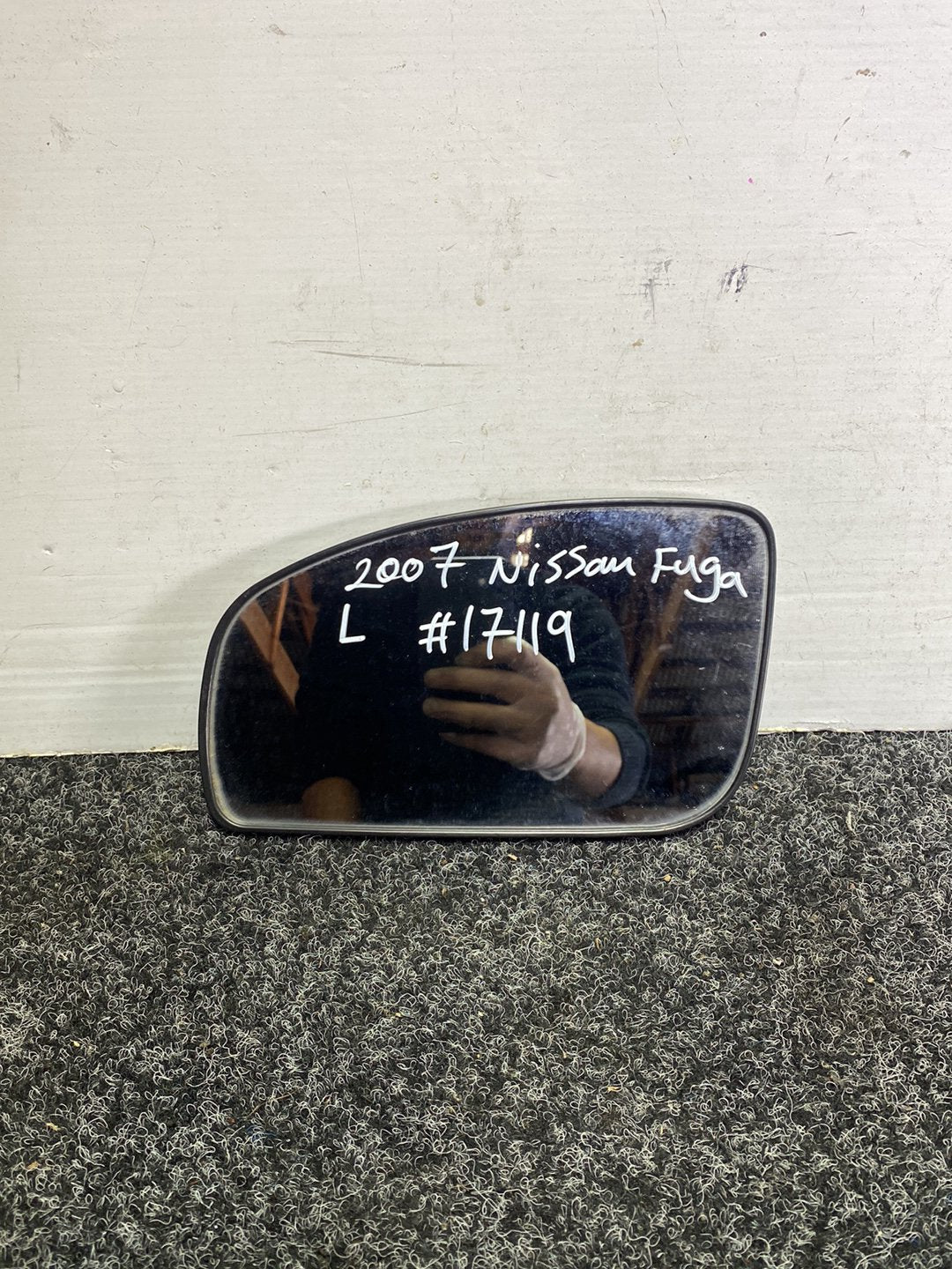 2007 Nissan Fuga - Left Door Mirror Glass