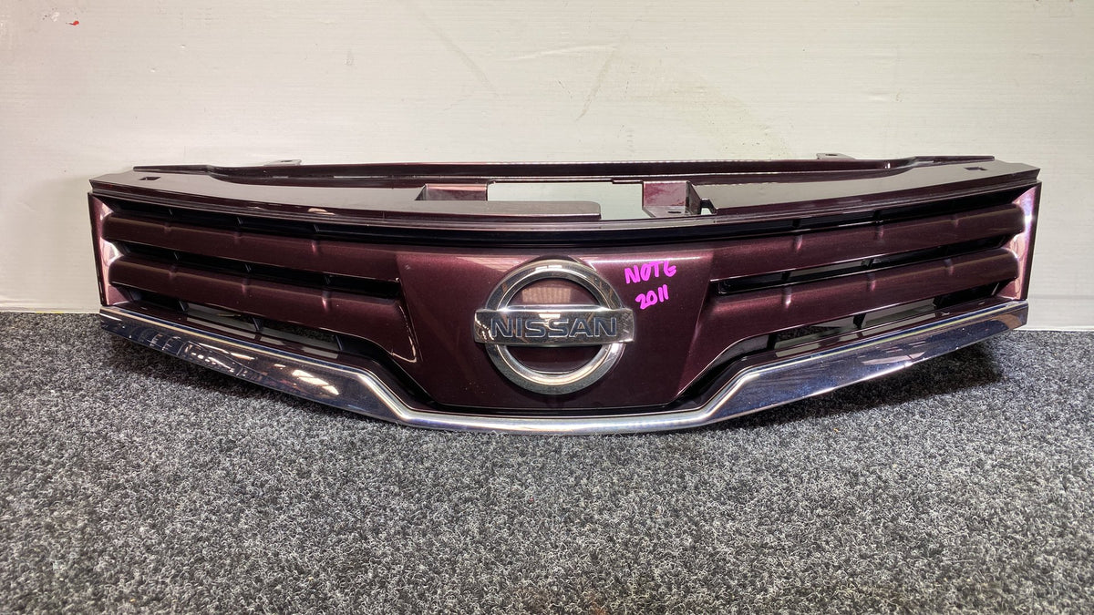2008-2013 Nissan Note E11 - Upper Grille PN: BUMPER GRILLE ( TOP )